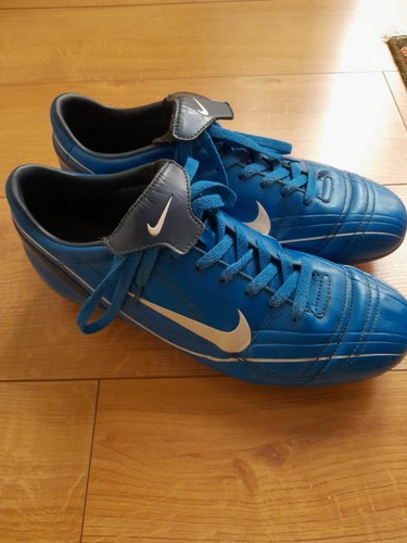 Vintage nike football - nike, boots