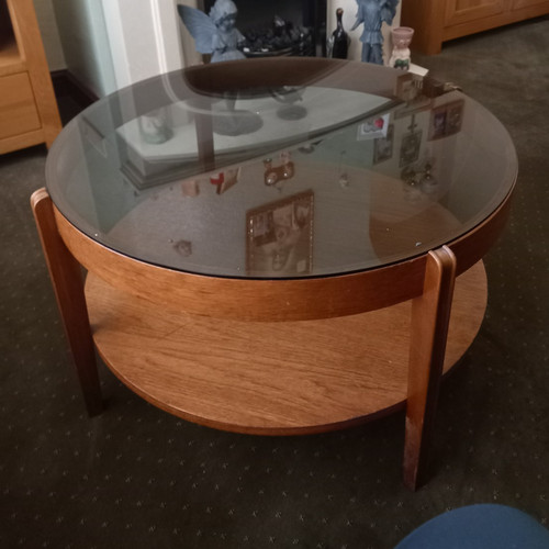 Round glass top coffee - round,